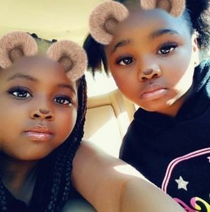 Meet your Posher, Chrissha